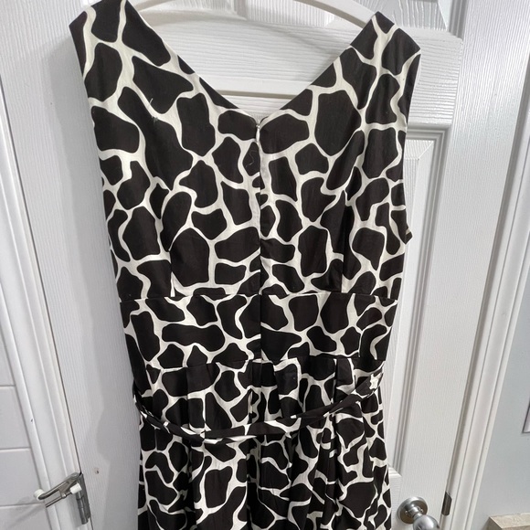 Hot midi dress for the summer! - Picture 2 of 5